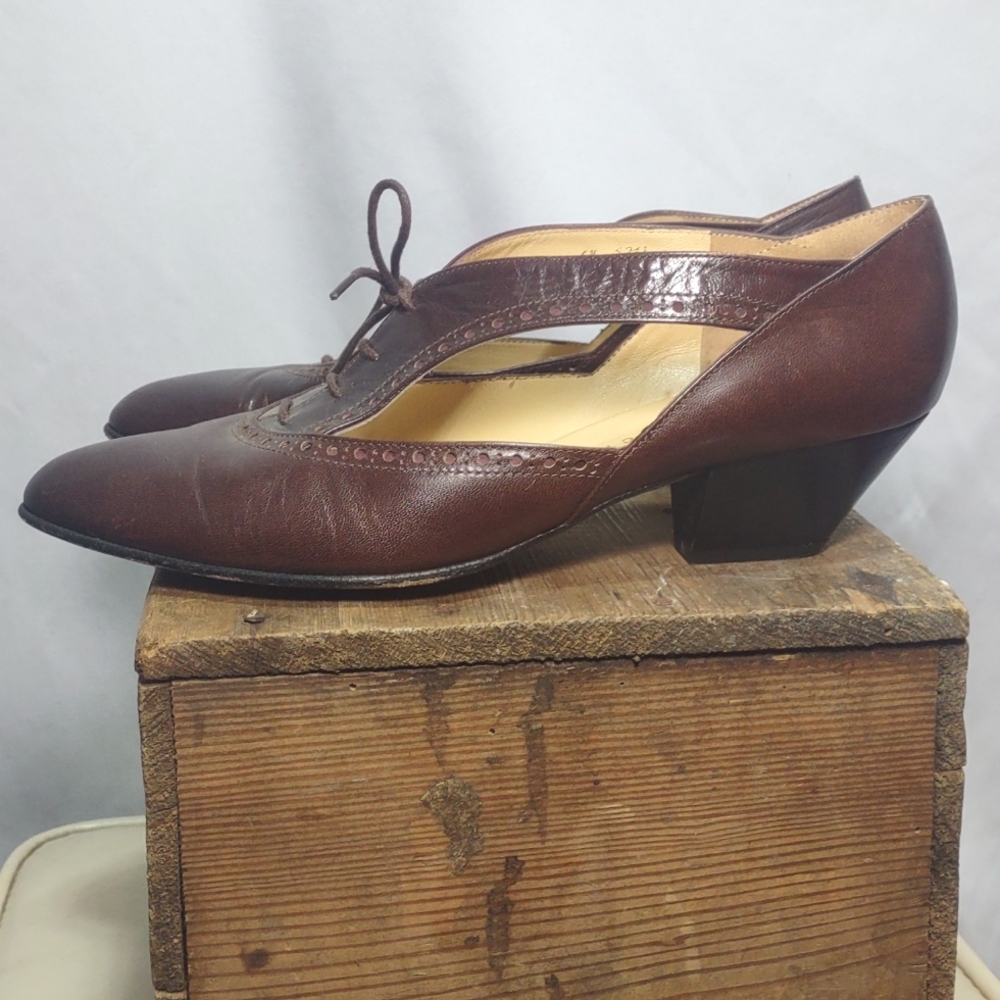 Brown Vintage Leather Cut-out Oxford size 6.5